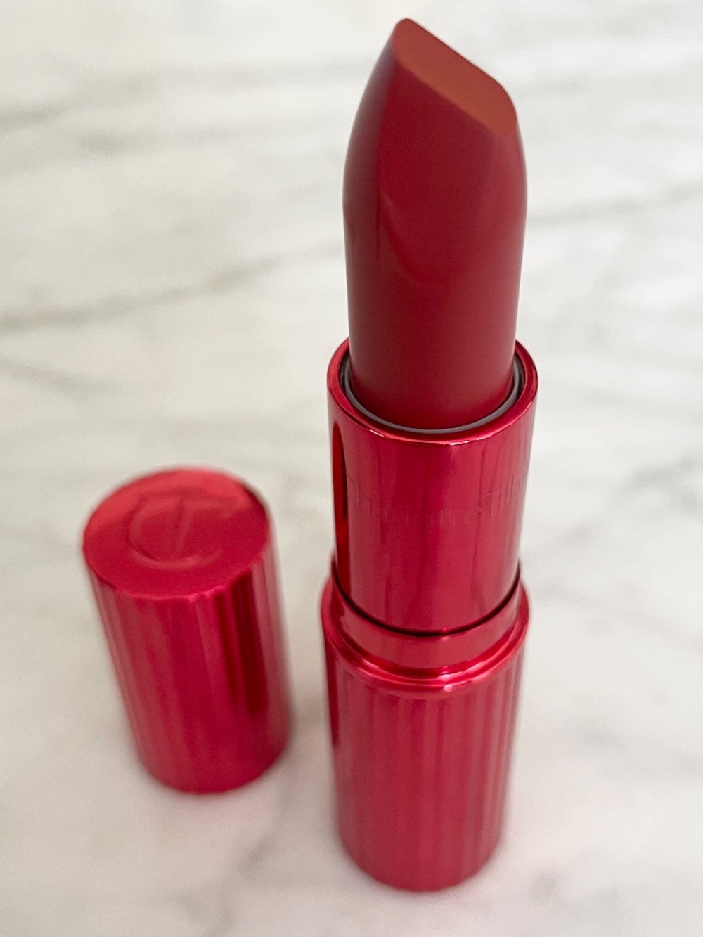 NWT CHARLOTTE TILBURY Matte Revolution Luminous Matte Lipstick - MARK OF A KISS - Picture 8 of 16